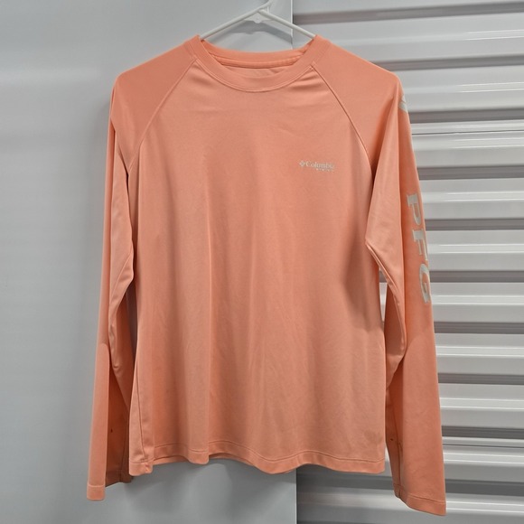 Columbia Tops - Columbia PFG Omni-Shade Long Sleeve Fishing Shirt Peach‎ Women's Medium